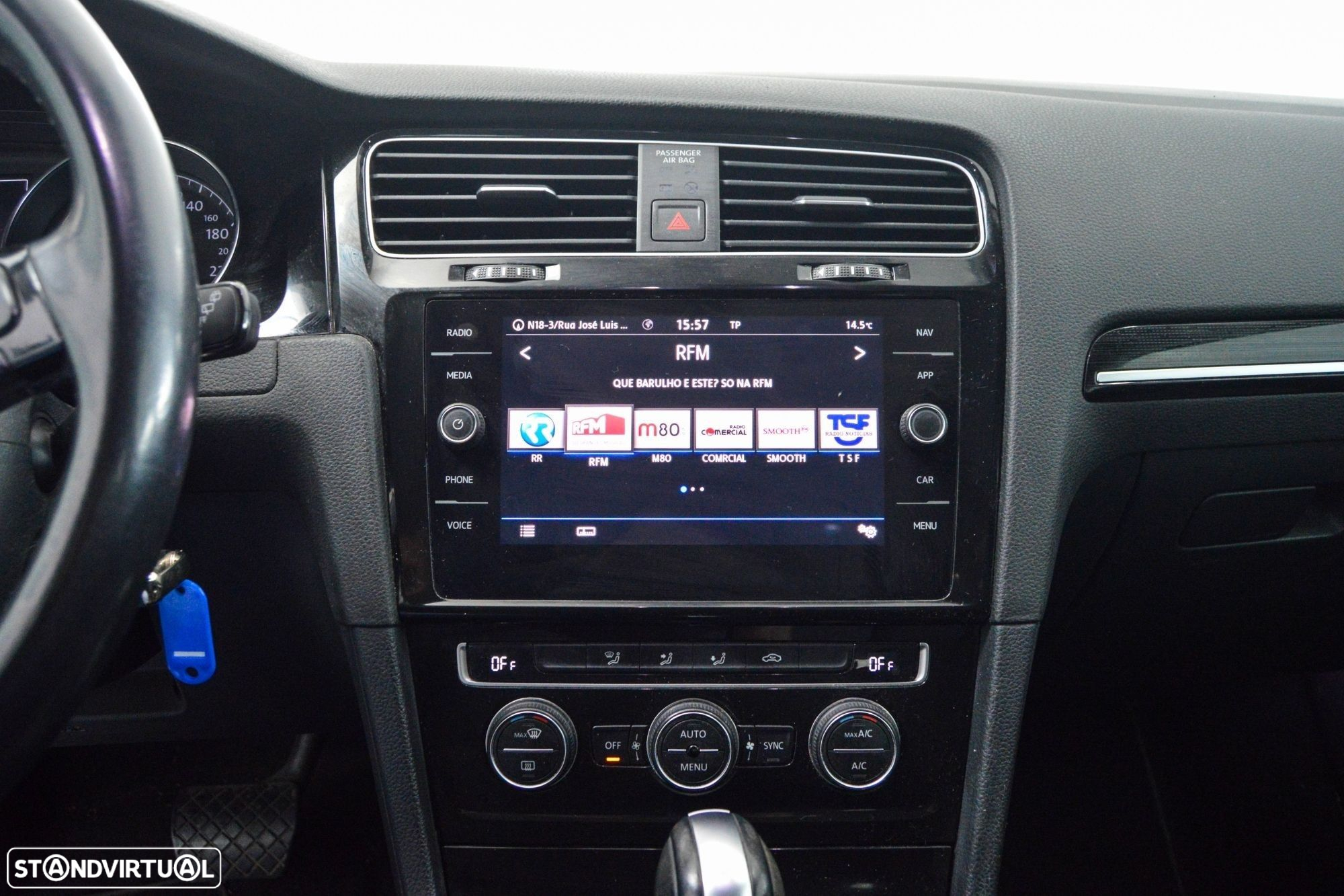 VW Golf Variant 2.0 TDi Highline DSG - 35