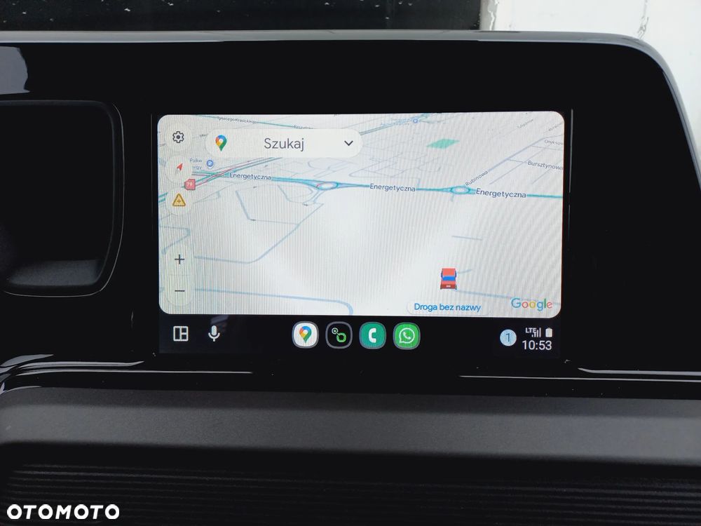 Ford Transit Courier - 32