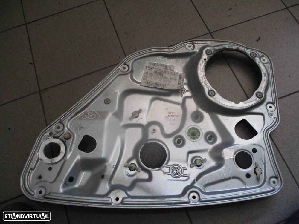 Elevador Sem Motor 00467813520 FIAT STILO SW 2003 1.6 16V 105CV 5P PRETO TD - 2