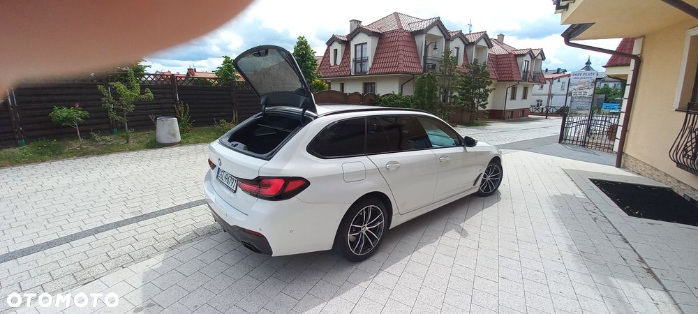 BMW Seria 5 520d M Sport - 22