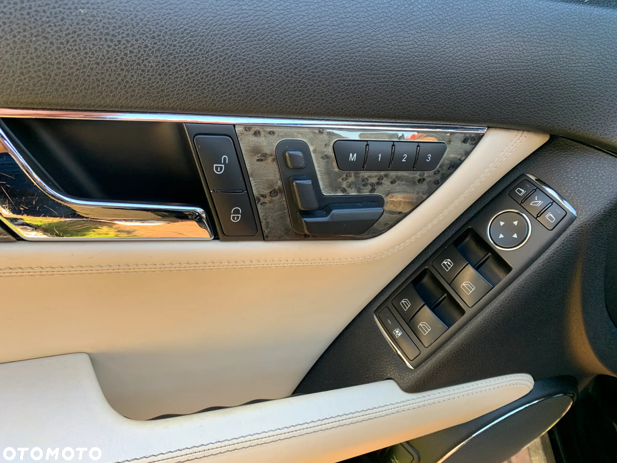 Mercedes-Benz Klasa C 63 AMG T 7G-TRONIC Performance Plus SPORT EDITION - 32