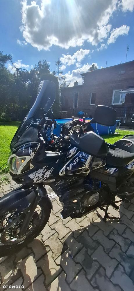 Suzuki V-STROM - 2