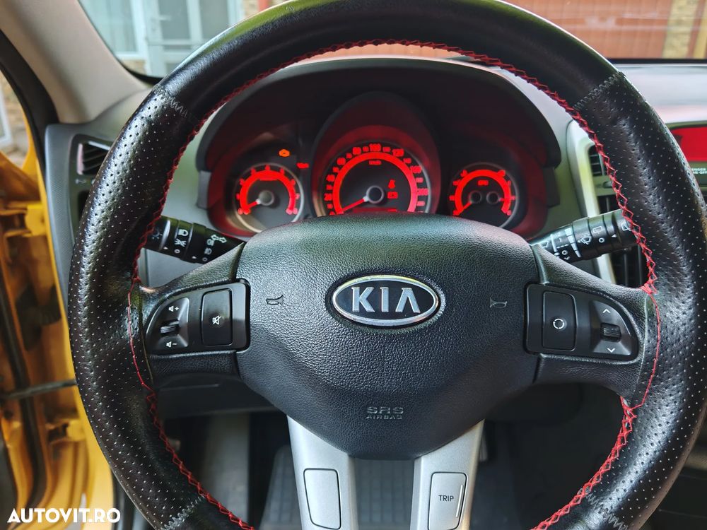 Kia Ceed Cee'd 1.6 GSL Best - 5