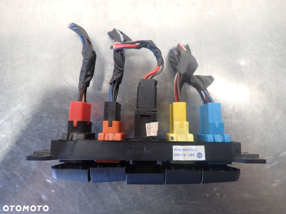 PRZEŁĄCZNIK PODNOSZENIA SZYB JAC J2 1.0 JAC-L22025 - 2