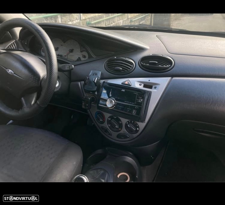 Ford Focus - 5
