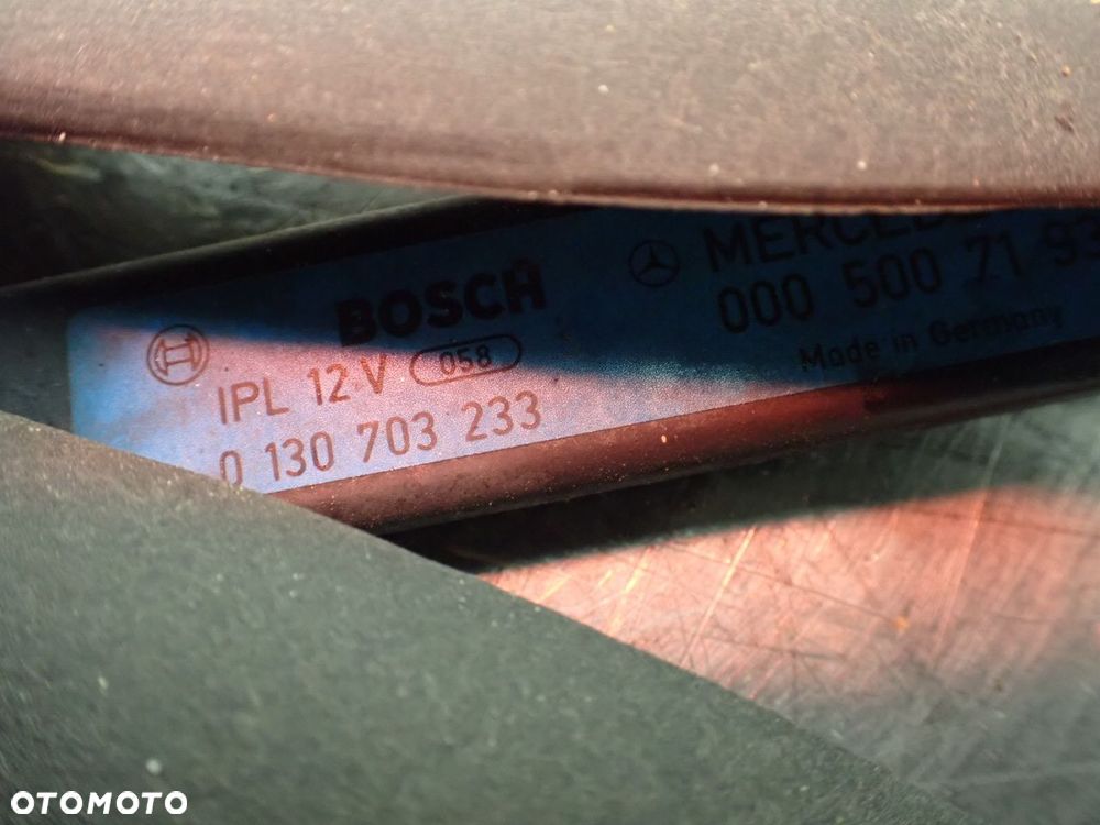 WENTYLATOR CHŁODNICY MERCEDES - BENZ W124 E300 2.3 - 4