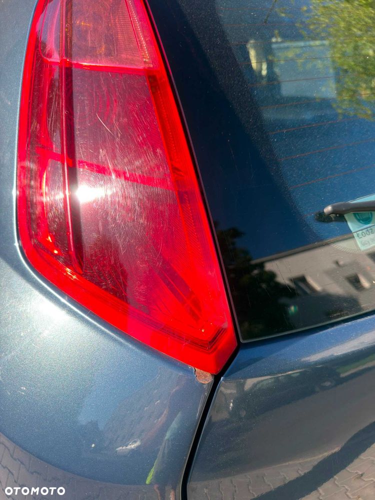 Fiat Grande Punto - 6