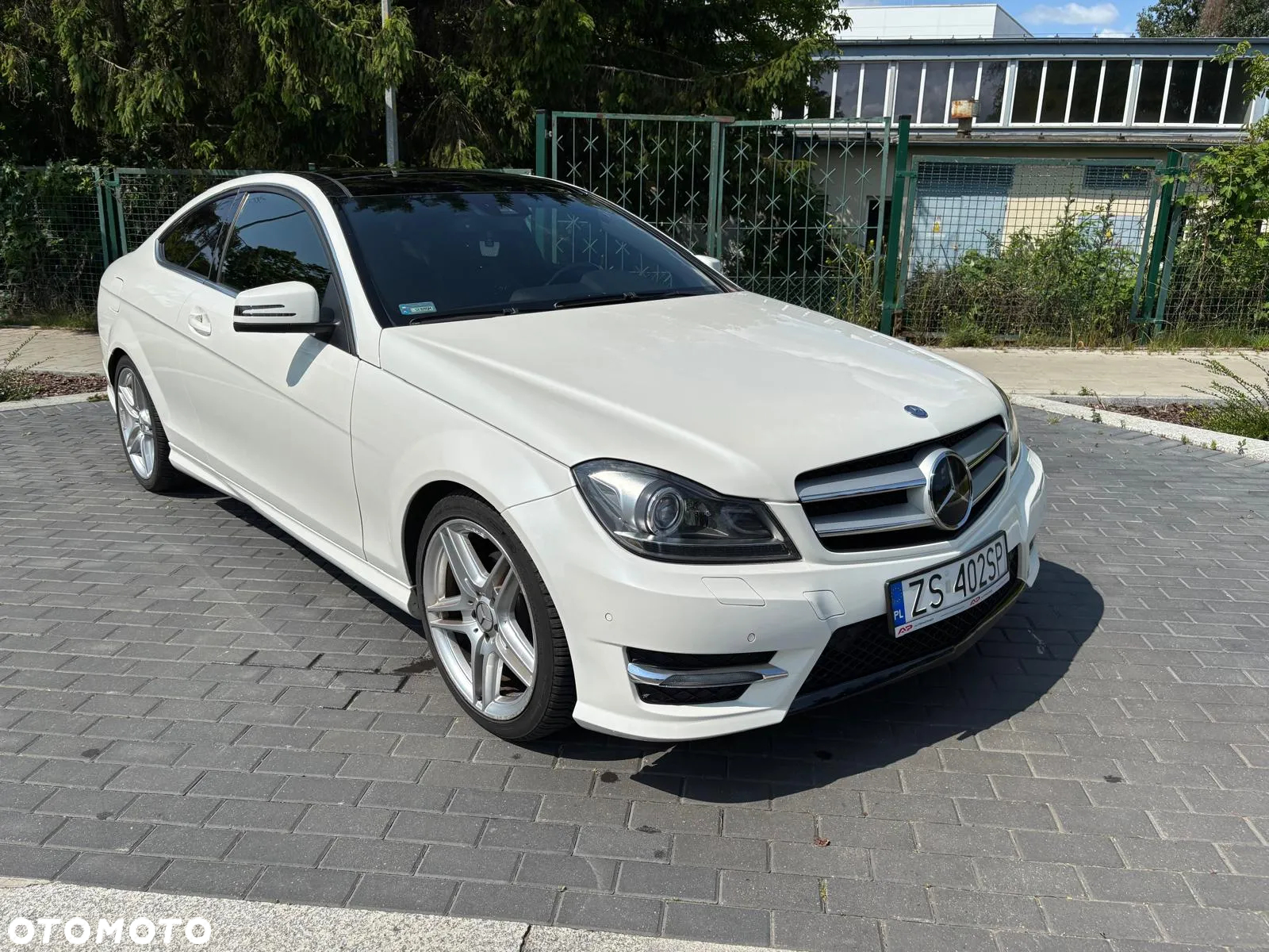 Mercedes-Benz Klasa C 250 Coupe BlueEFFICIENCY 7G-TRONIC Edition 1 - 3
