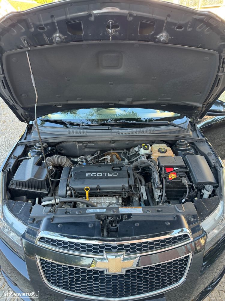 Chevrolet Cruze 1.6 LS - 11