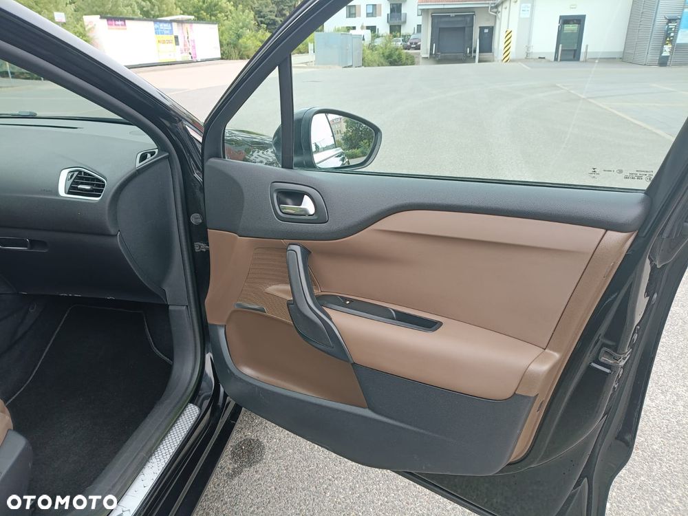 Citroën DS4 1.6 HDi Chic - 13