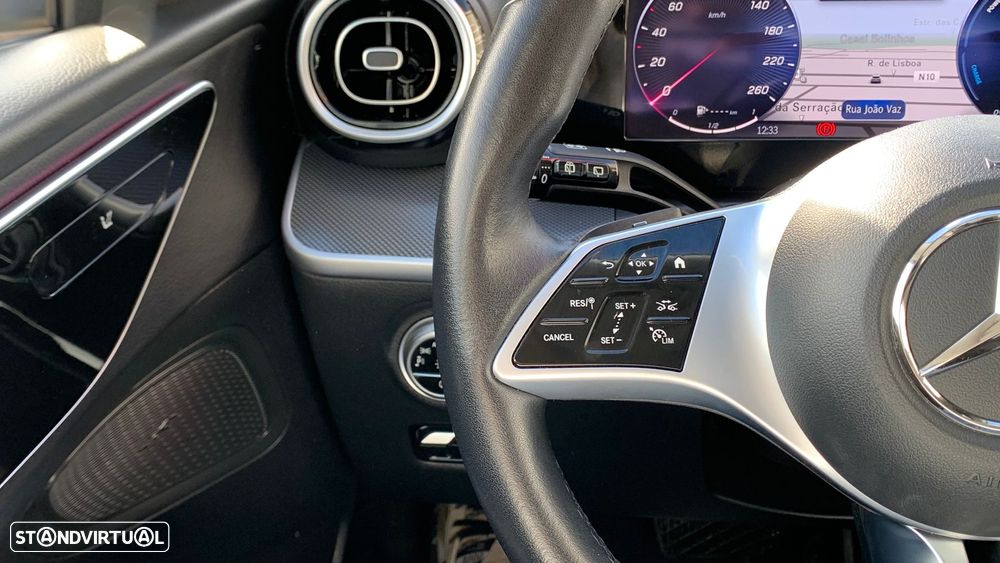 Mercedes-Benz C 300 e Avantgarde - 13