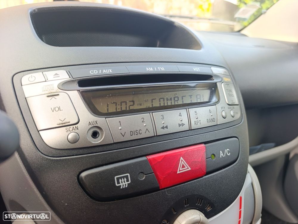 Peugeot 107 1.4 HDi Trendy - 19