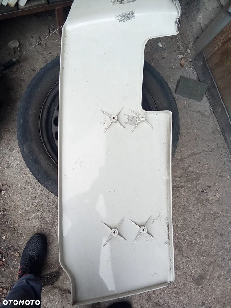 spojler zakabinowy lewy 8191563 volvo fh16 - 2