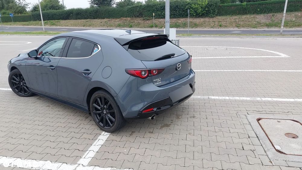Mazda 3 - 5