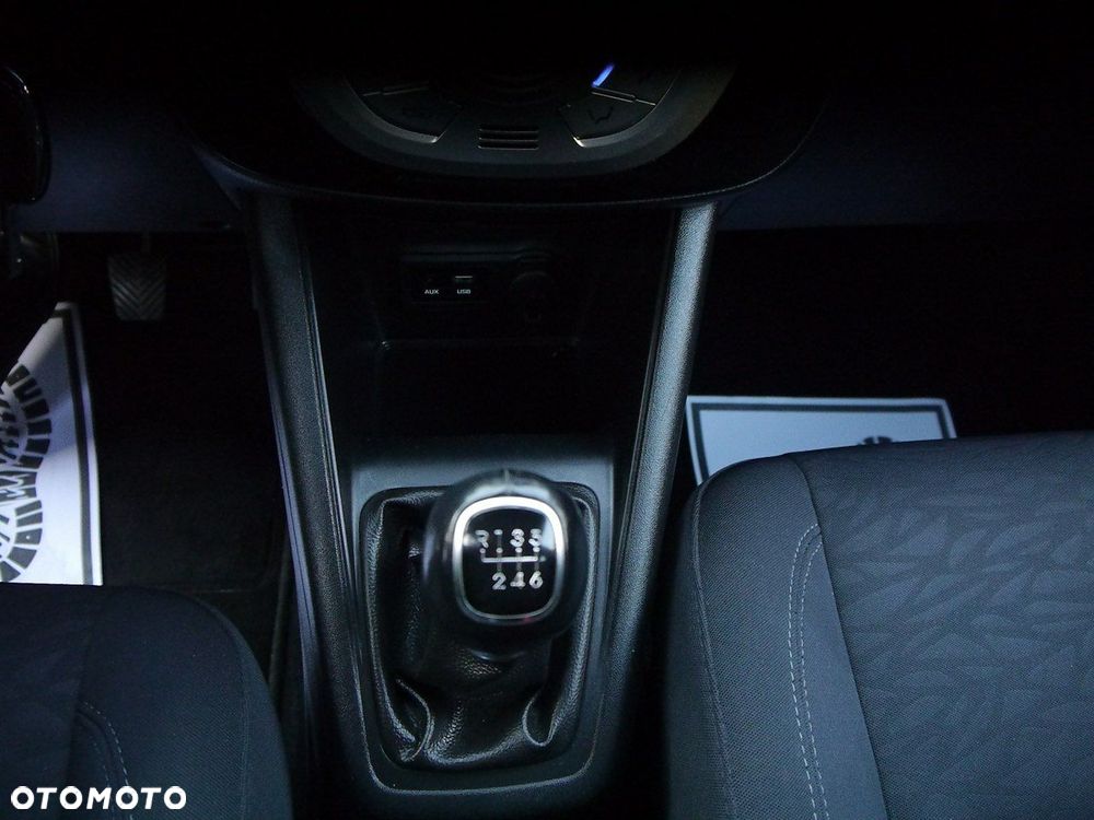 Hyundai ix20 1.6 Premium - 23