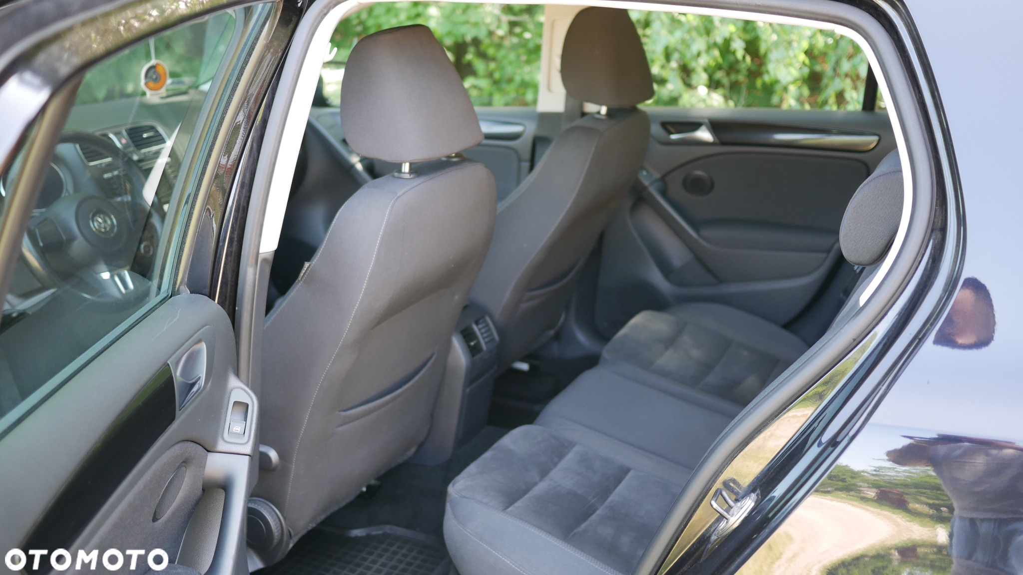 Volkswagen Golf 2.0 TDI DPF Comfortline - 11