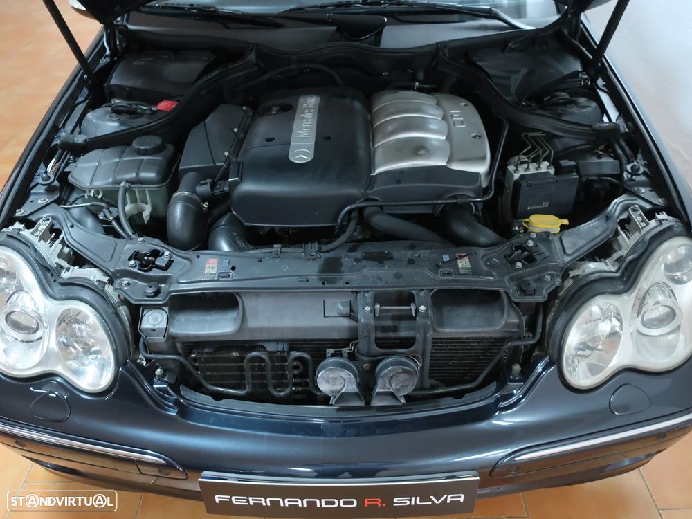 Mercedes-Benz C 220 CDi Avantgarde - 4