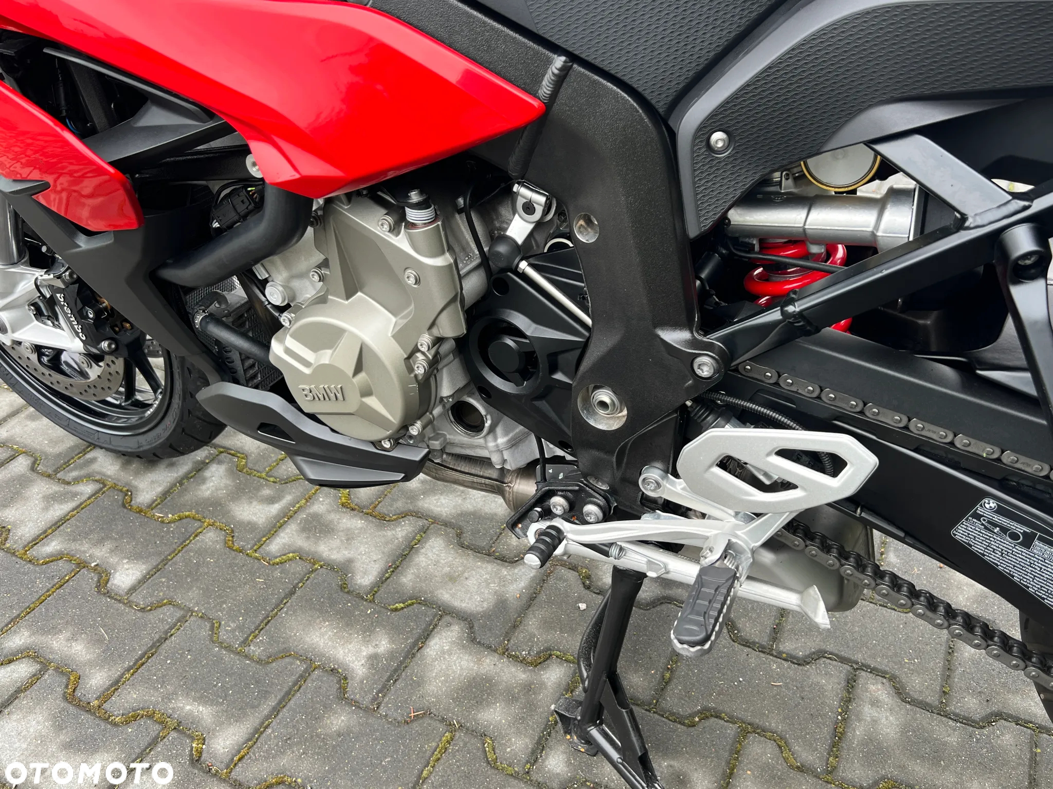 BMW XR - 17