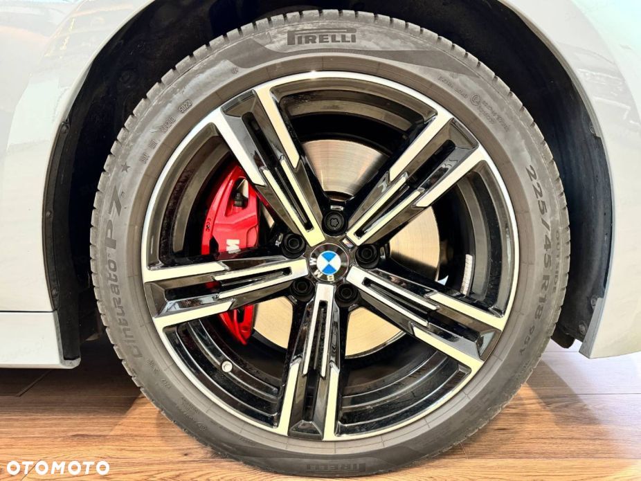 BMW Seria 3 320i xDrive M Sport sport - 15