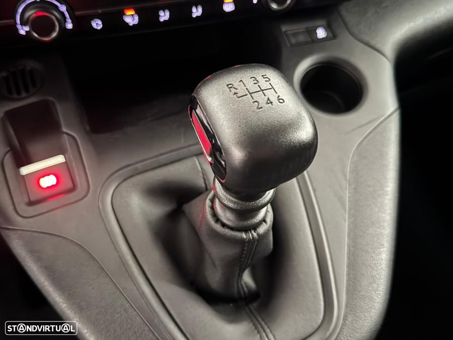 Opel Combo SELECTION - 22