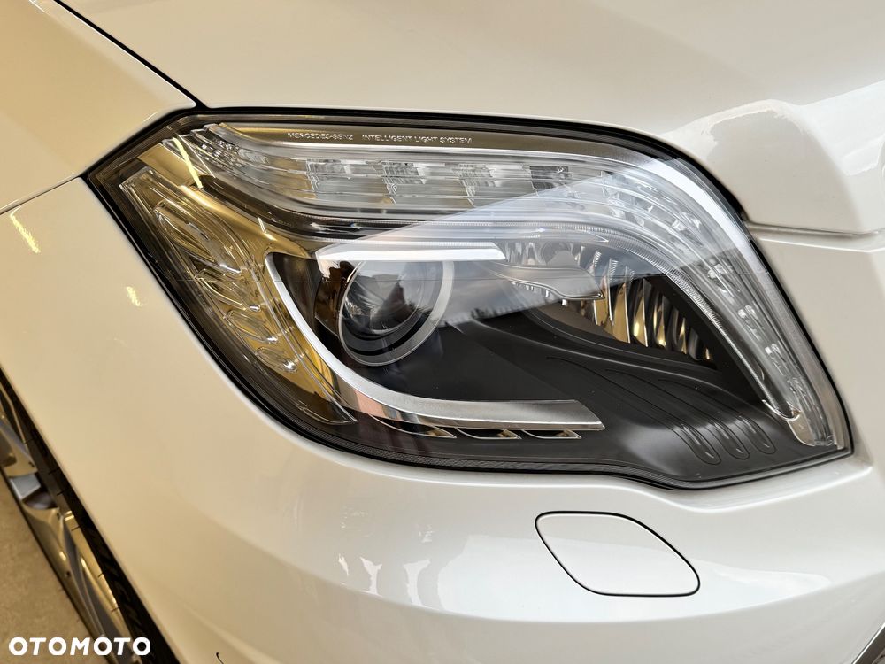Mercedes-Benz GLK 350 4Matic (BlueEFFICIENCY) 7G-TRONIC - 3