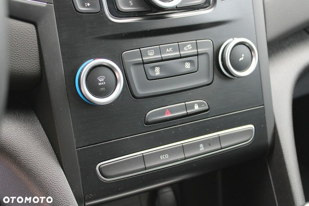 Renault Megane - 25