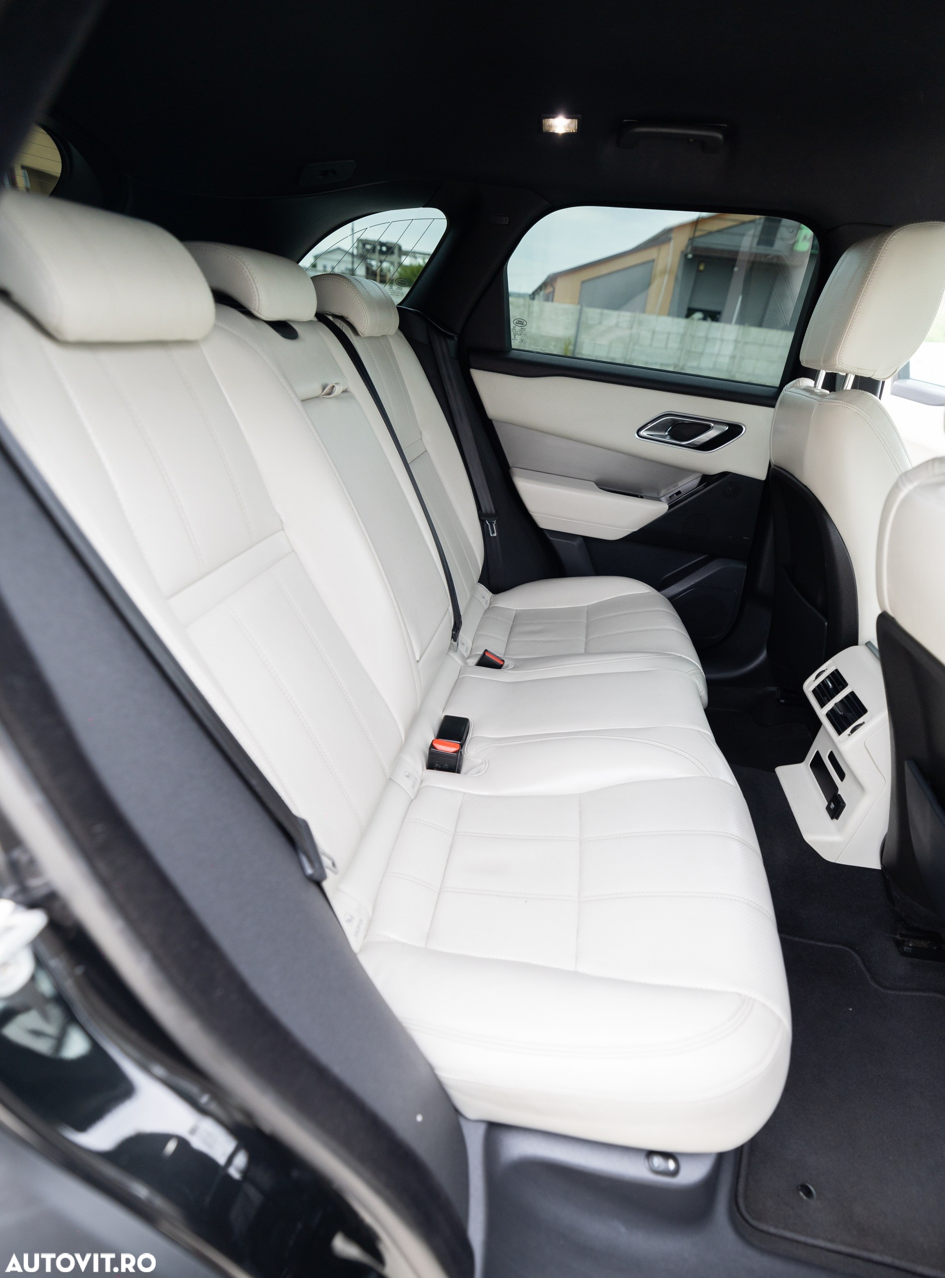 Land Rover Range Rover Velar 2.0 - 15