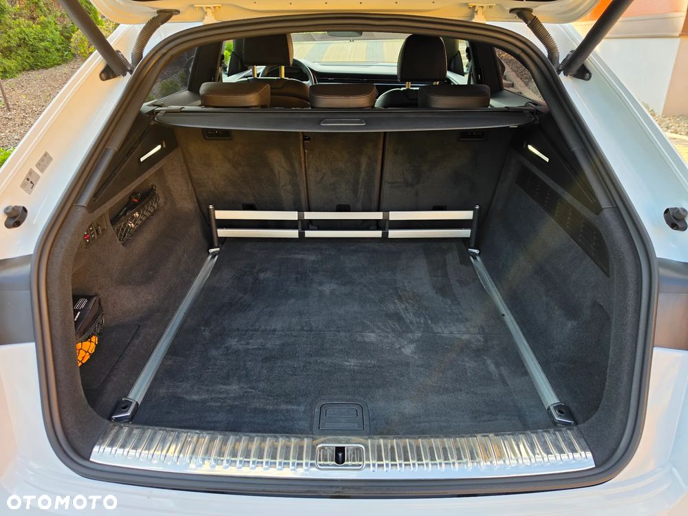 Audi Q8 50 TDI mHEV Quattro Tiptronic - 12