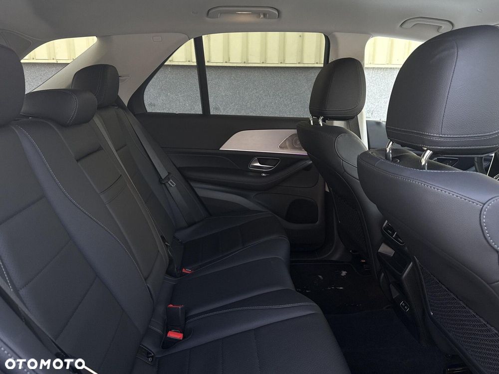 Mercedes-Benz GLE - 21