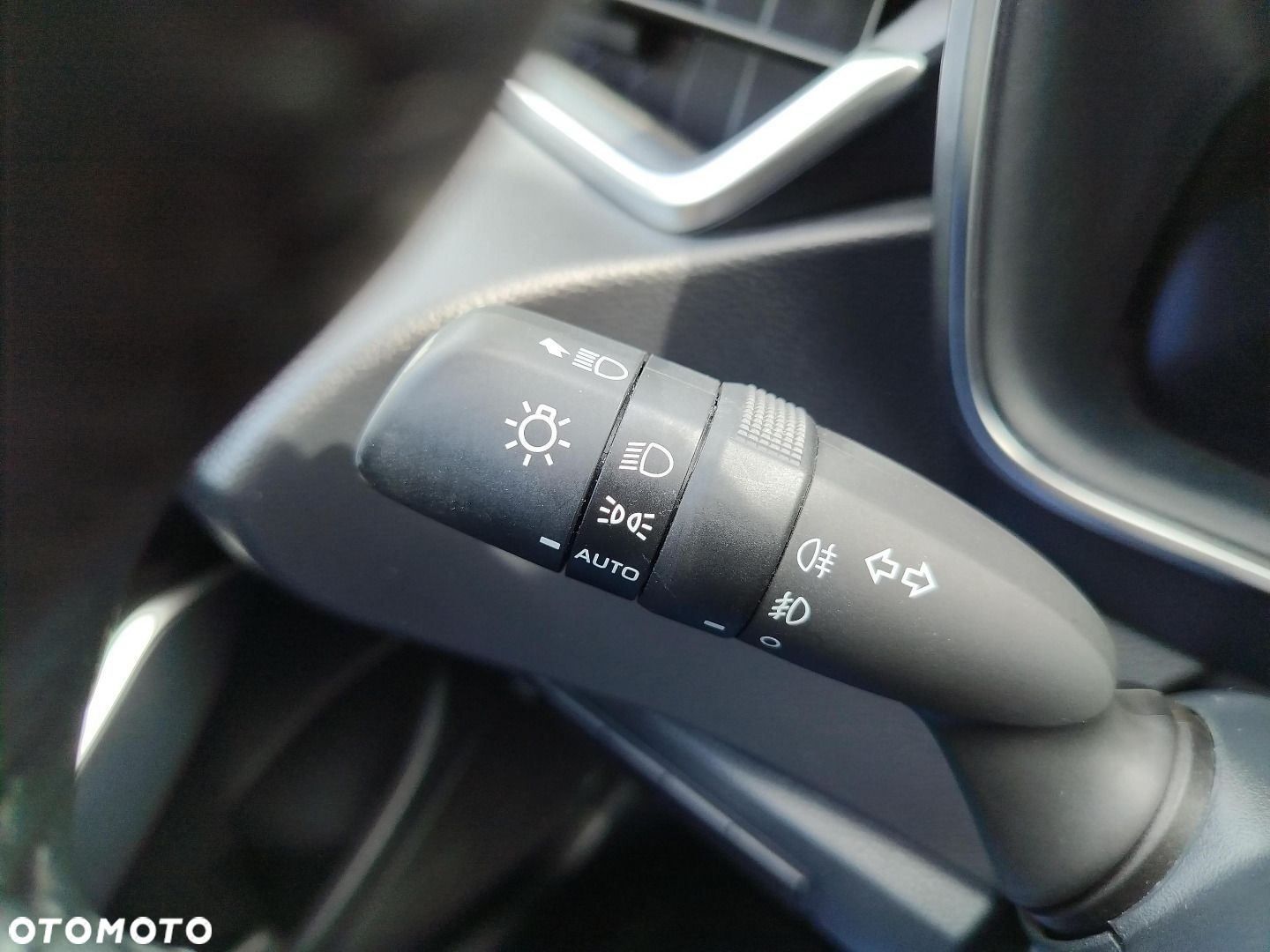 Toyota Corolla - 15