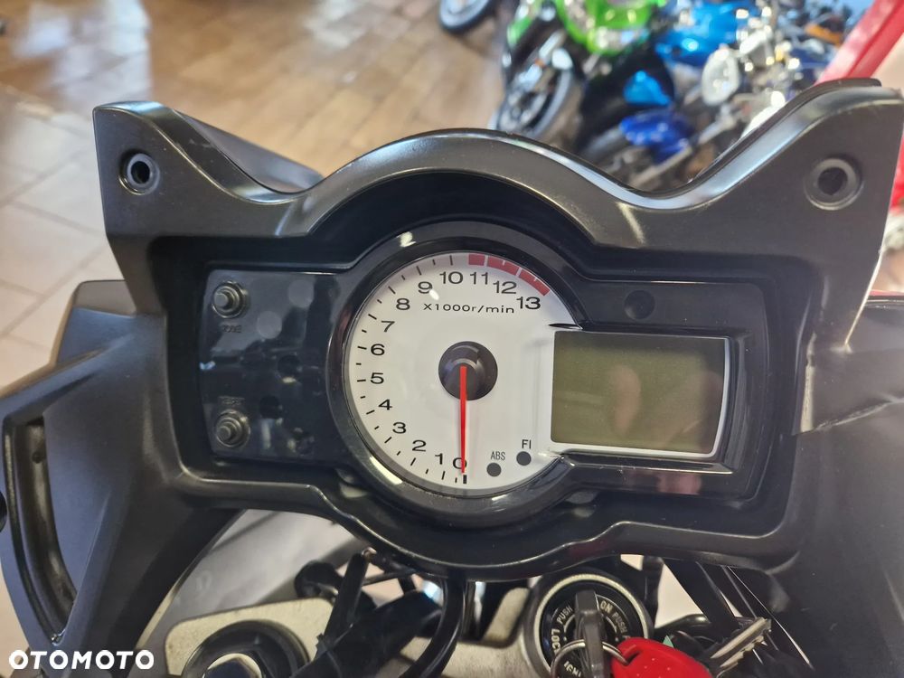 Kawasaki Versys 650 - 24