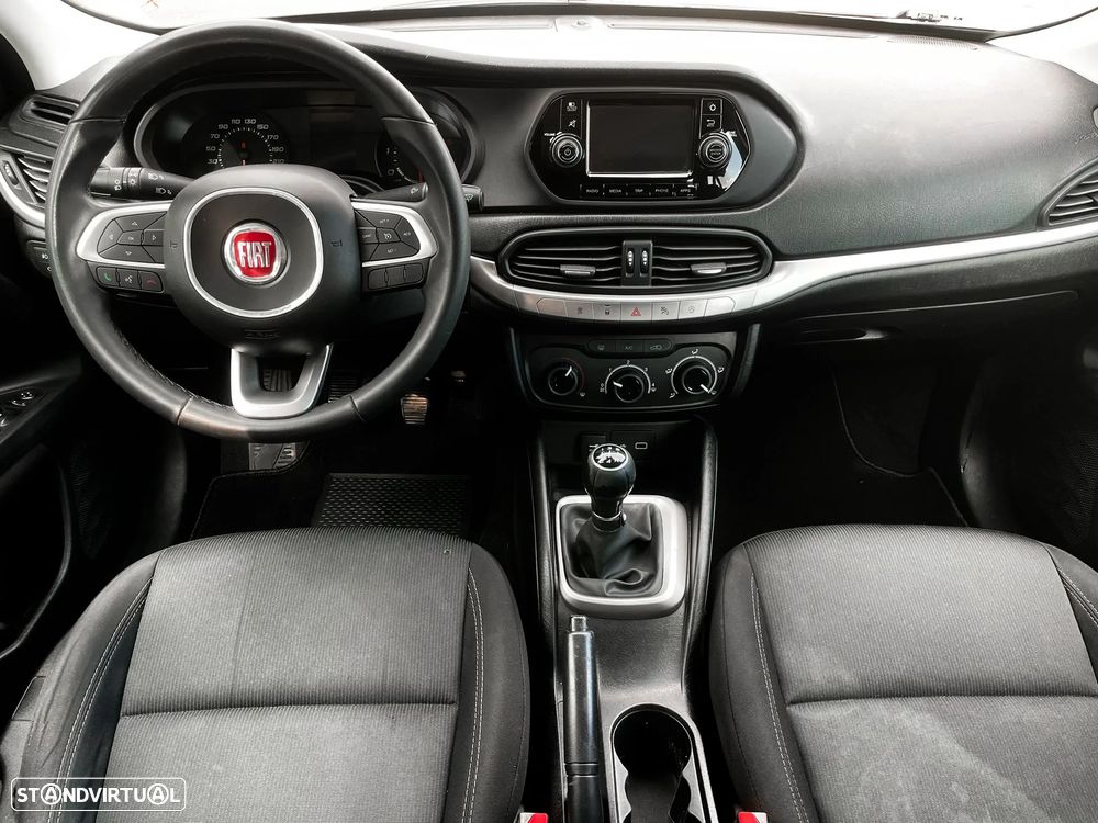Fiat Tipo Station Wagon 1.3 M-Jet Easy J17 - 6