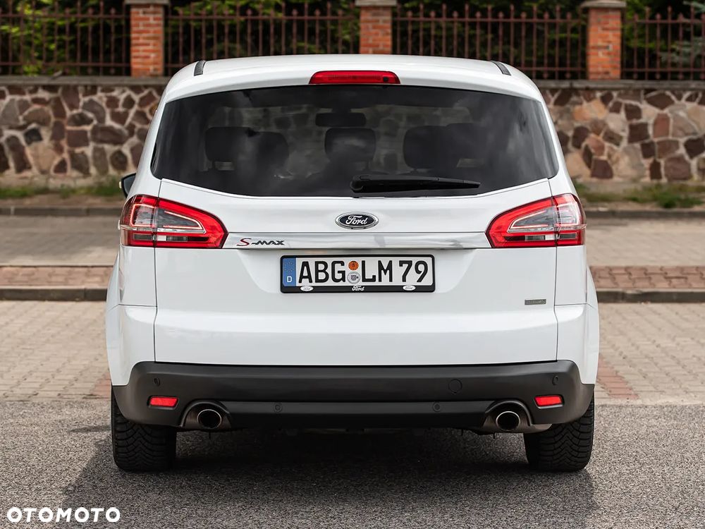 Ford S-Max 2.0 EcoBoost Titanium - 11