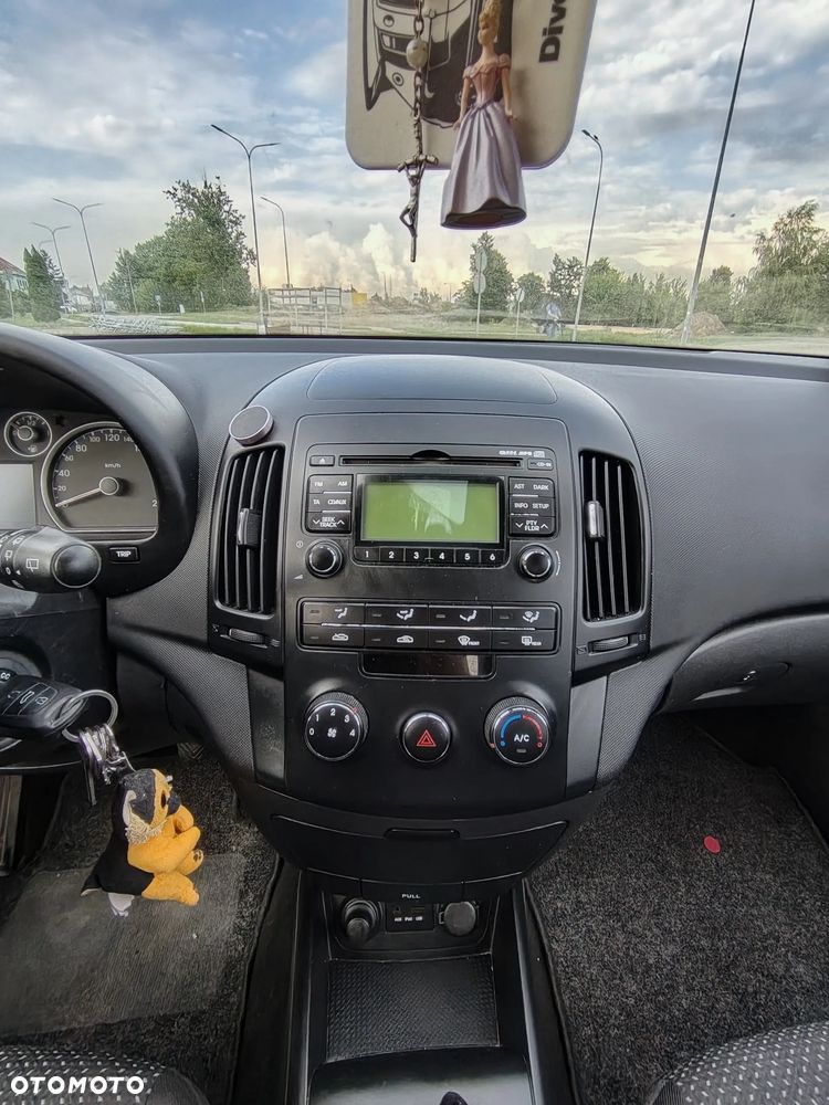 Hyundai i30 1.4 Classic + World Cup - 10