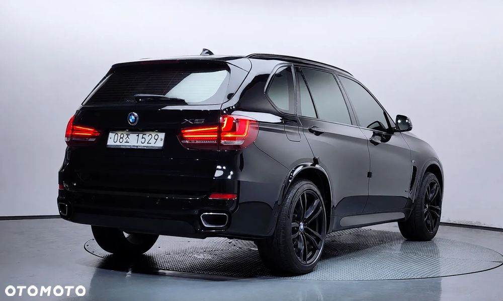 BMW X5 xDrive30d Sport-Aut - 4