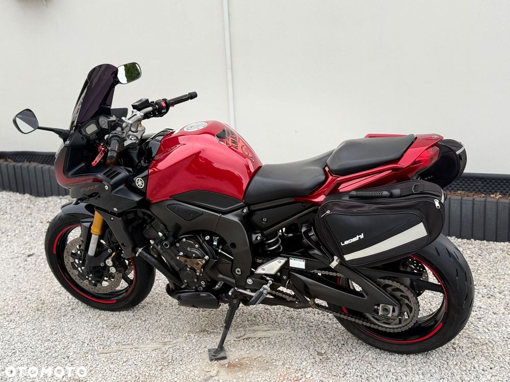 Yamaha FZ - 2