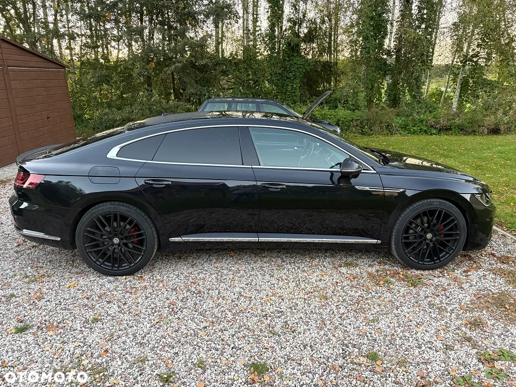 Volkswagen Arteon 2.0 TDI SCR R-Line DSG - 12