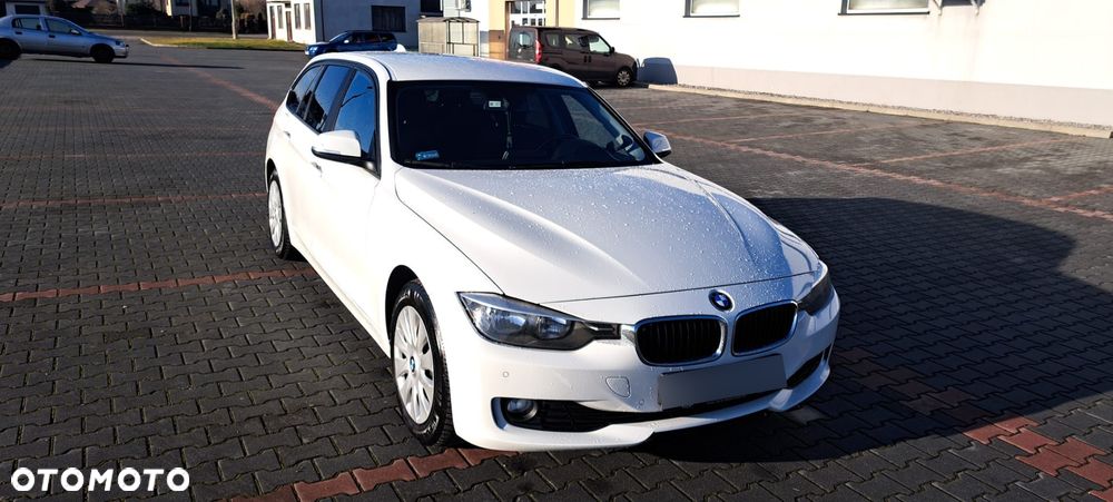 BMW Seria 3 318d - 1