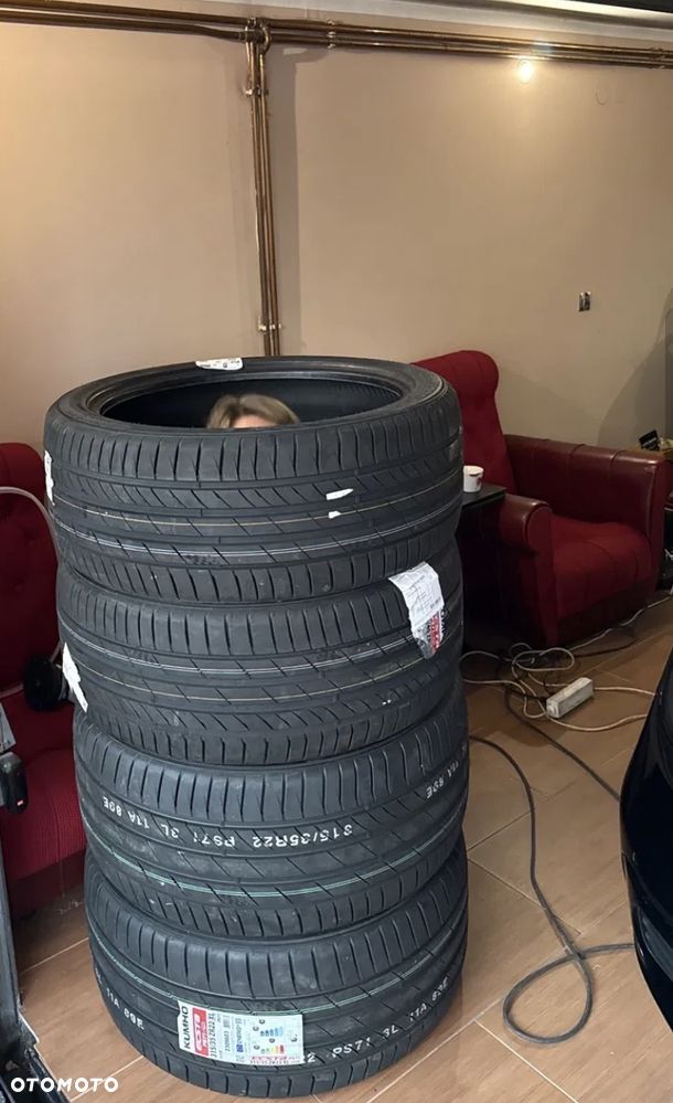 Mercedes-Benz GLE - 24