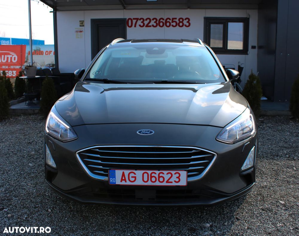 Ford Focus 1.5 EcoBlue Start-Stopp-System Aut. TITANIUM - 2