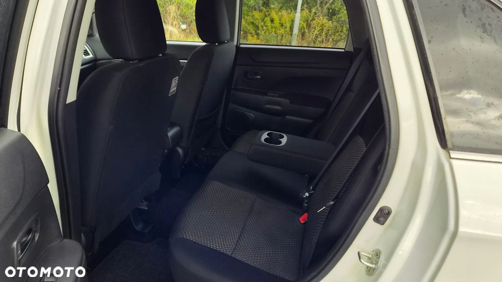 Mitsubishi ASX 1.8 DI-D 4WD Diamant Edition - 11