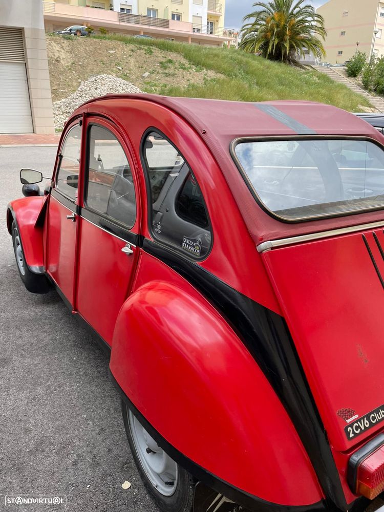 Citroën 2CV - 6