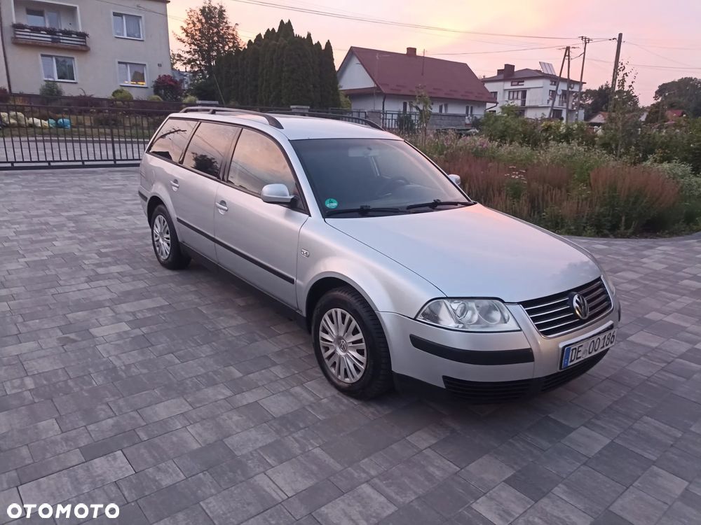 Volkswagen Passat 1.9 TDI Comfortline - 5