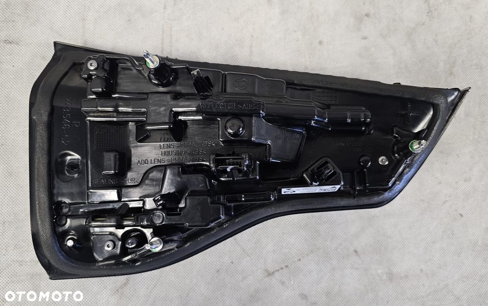 lampa prawa tył BMW X3 IX3 G01 G08 H8985013805 - 2