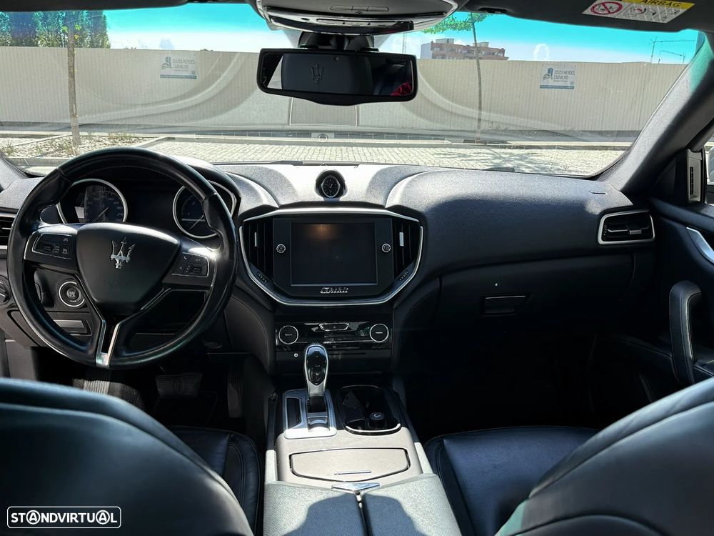 Maserati Ghibli 3.0 V6 - 10