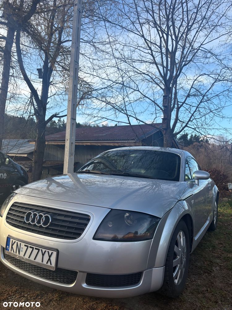 Audi TT Coupé 1.8T - 8