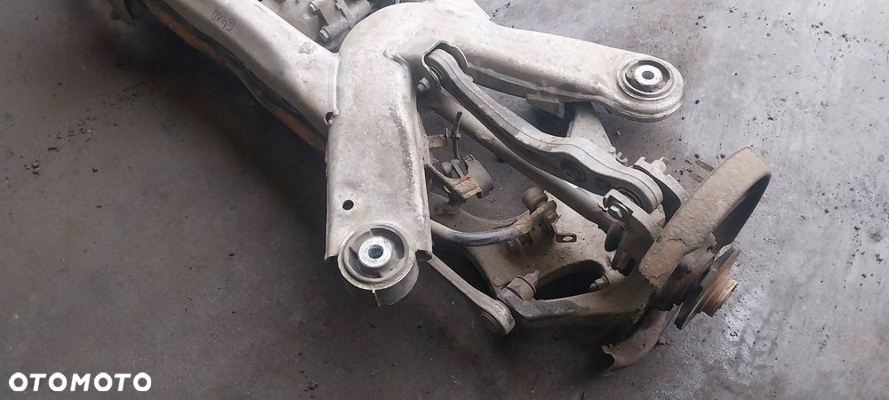KOMPLETNE ZAWIESZENIE BELKA SANKI TYŁ DYFER QUATTRO AUDI A8 D3 3.0 TDI - 7