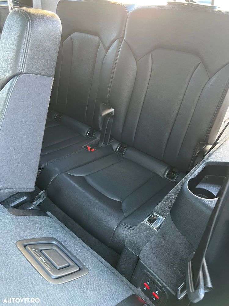 Audi Q7 3.0 TFSI Quattro Tiptronic - 17
