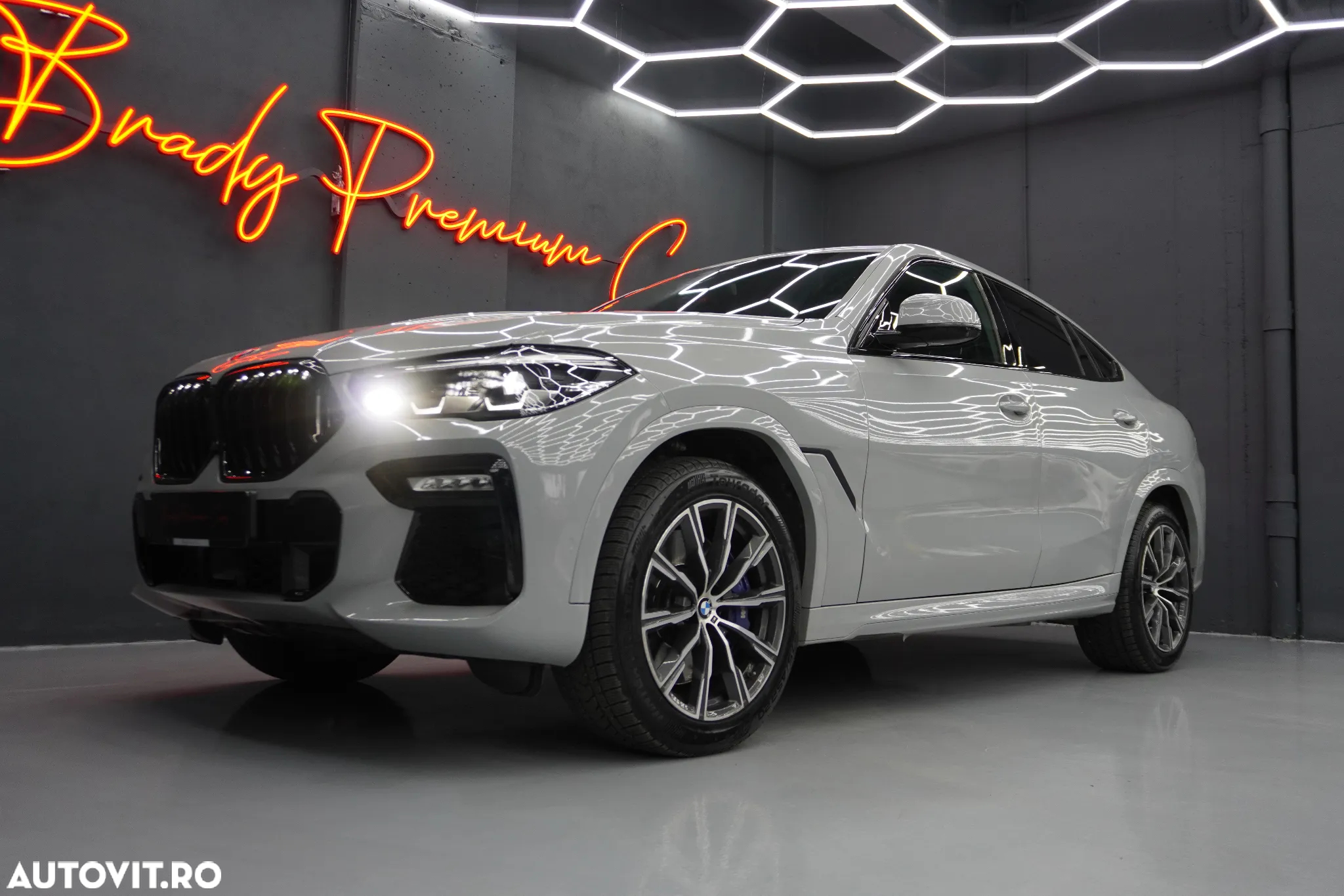 BMW X6 xDrive30d - 16