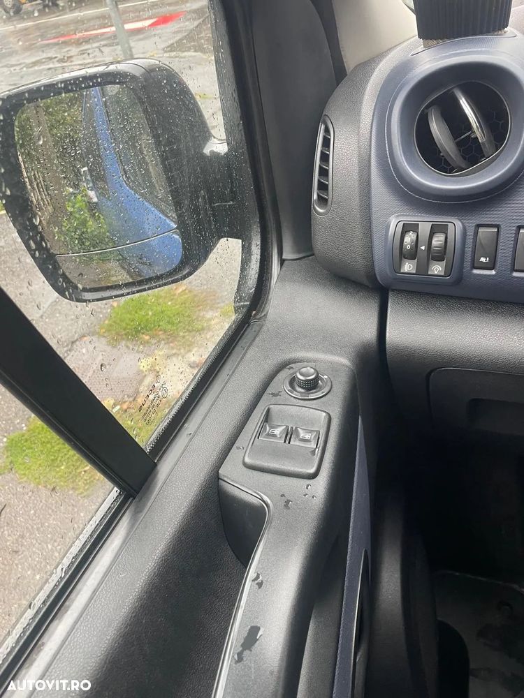 Opel Vivaro - 7